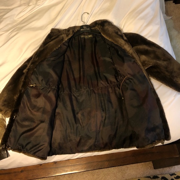 Christian Nobel beaver fur coat - Picture 2 of 5